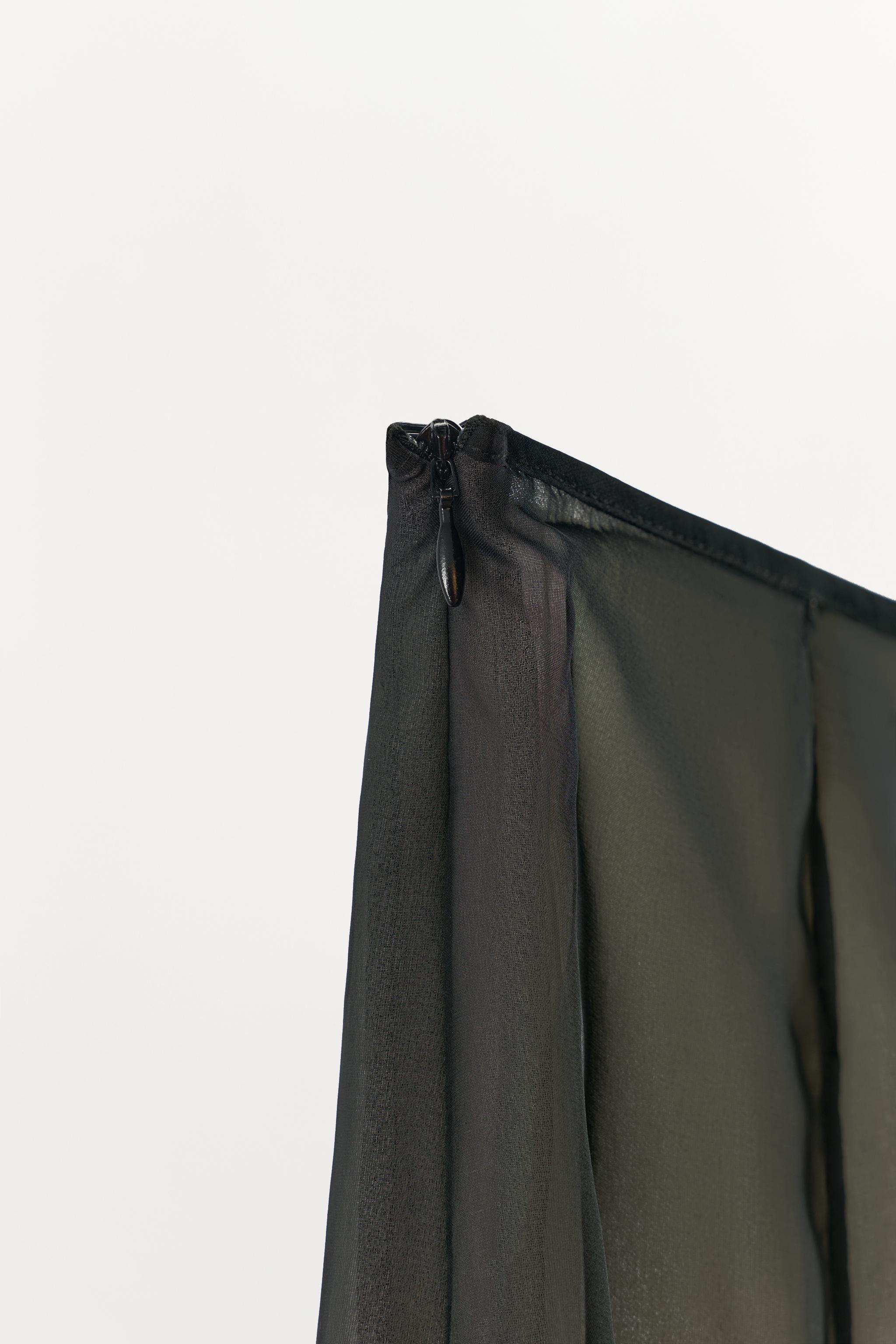 ORGANZA AND KNIT MIDI SKIRT